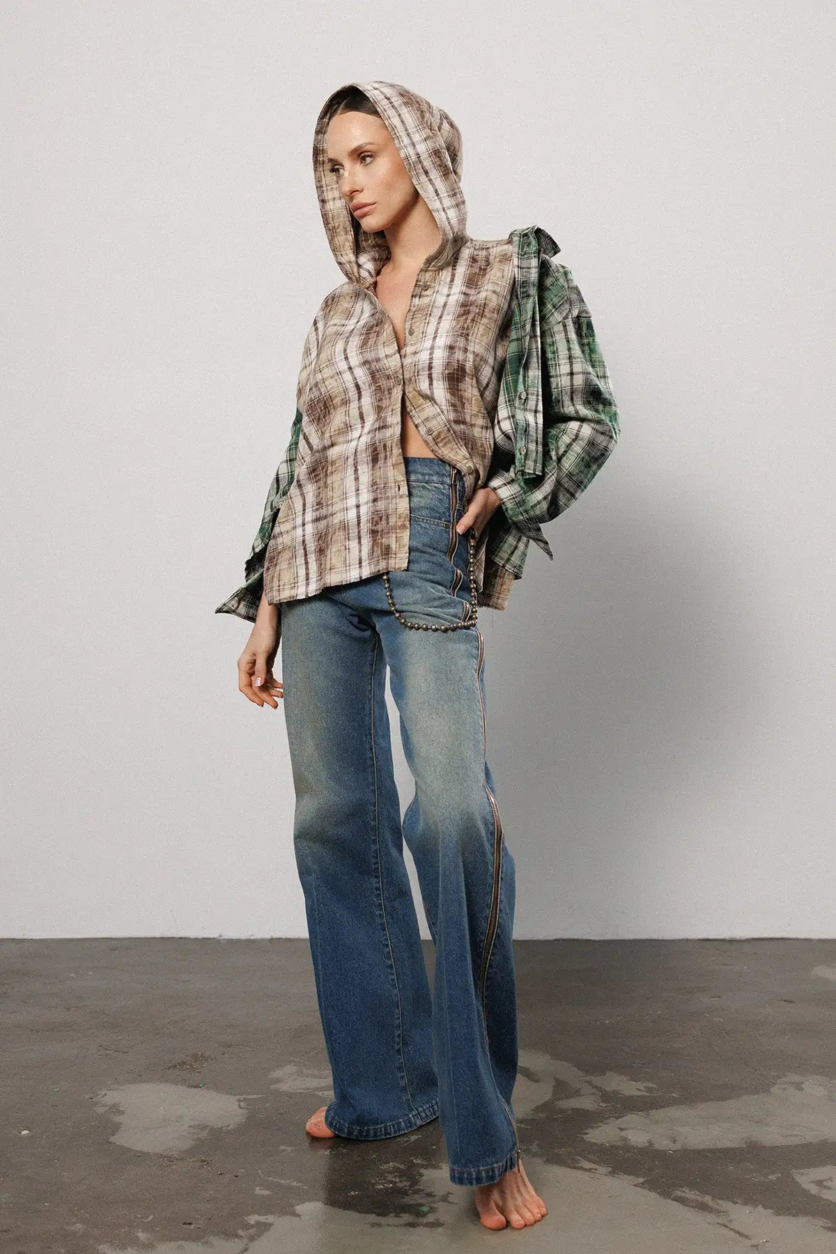 "Stay weird" Hooded Layer Shirt