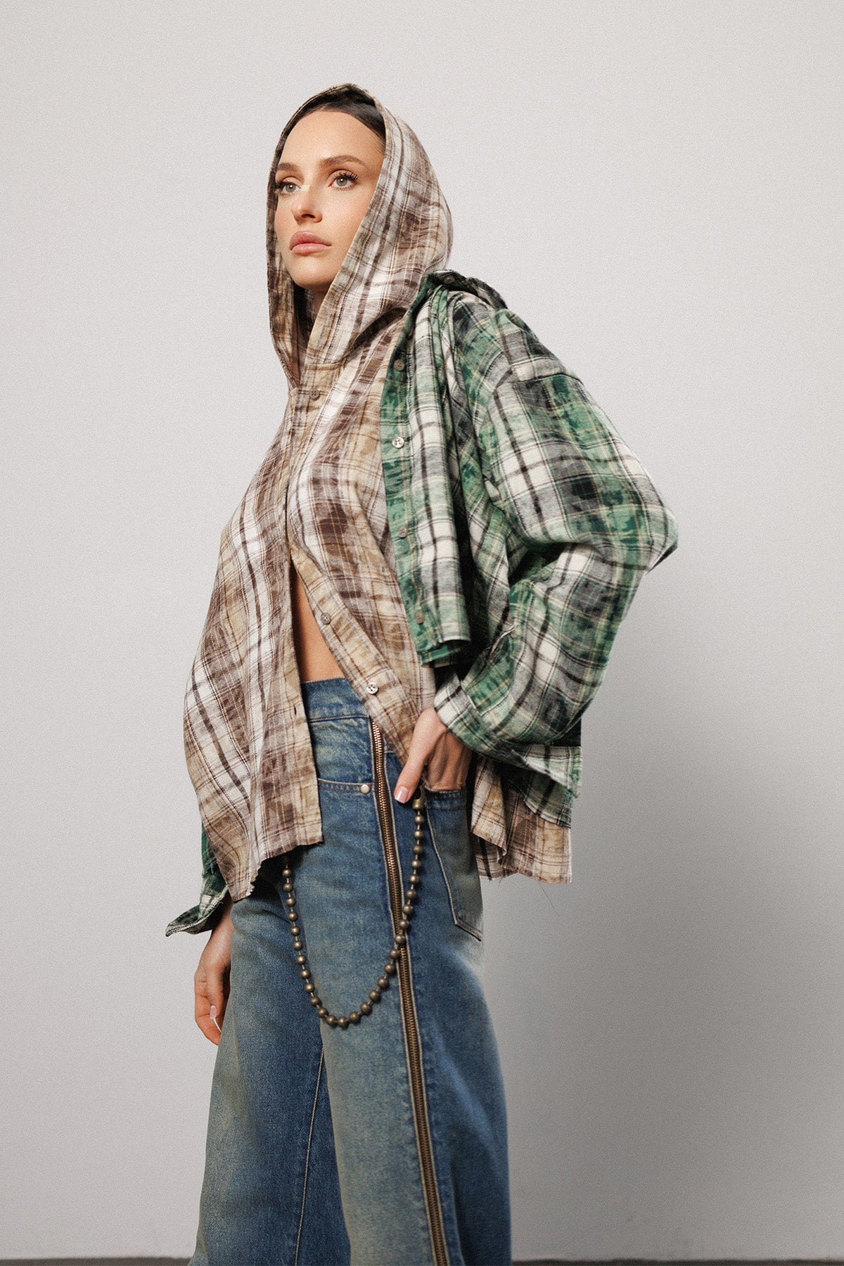 "Stay weird" Hooded Layer Shirt