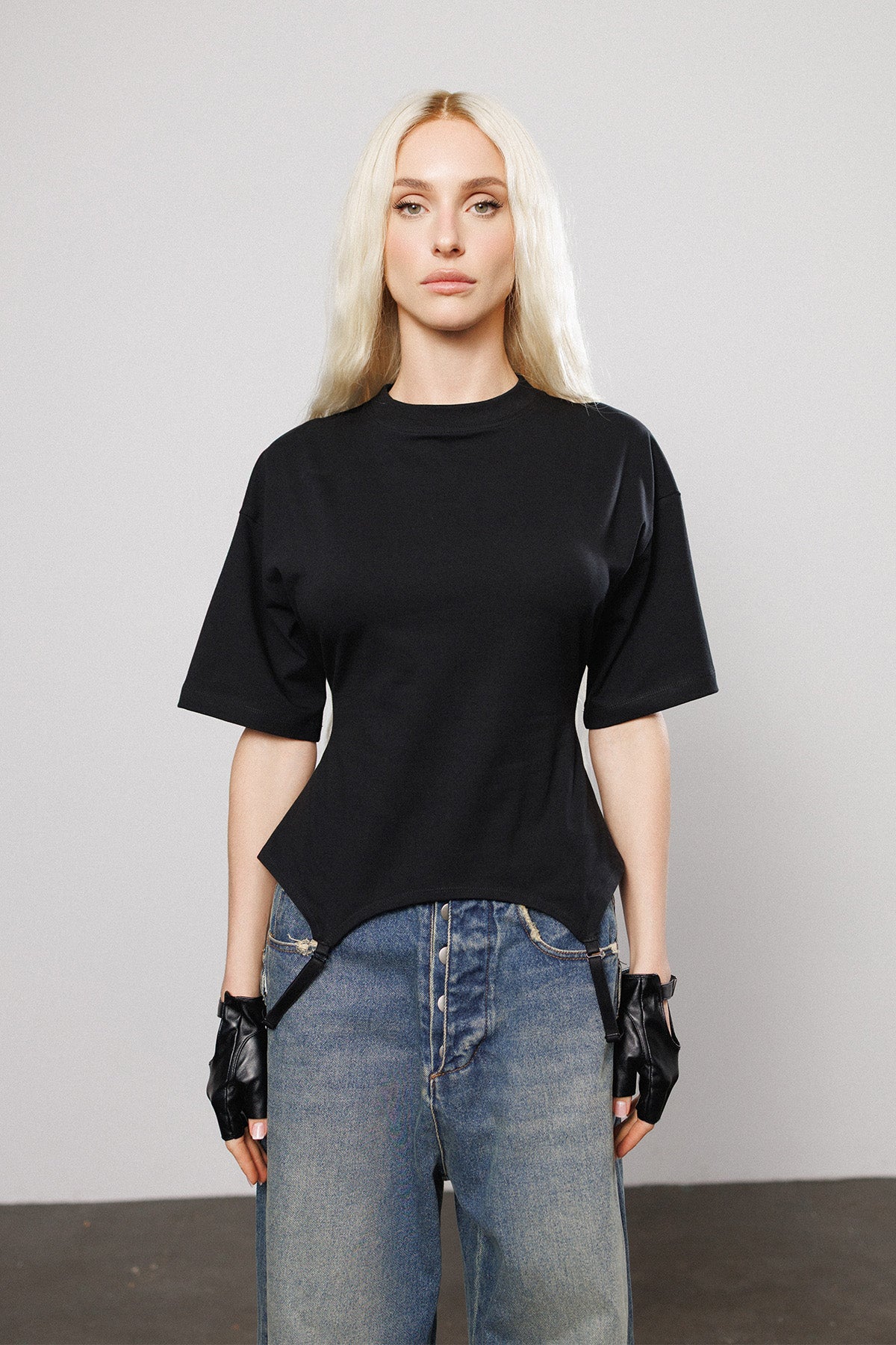 "Missyouholic" Suspender Straps Tee