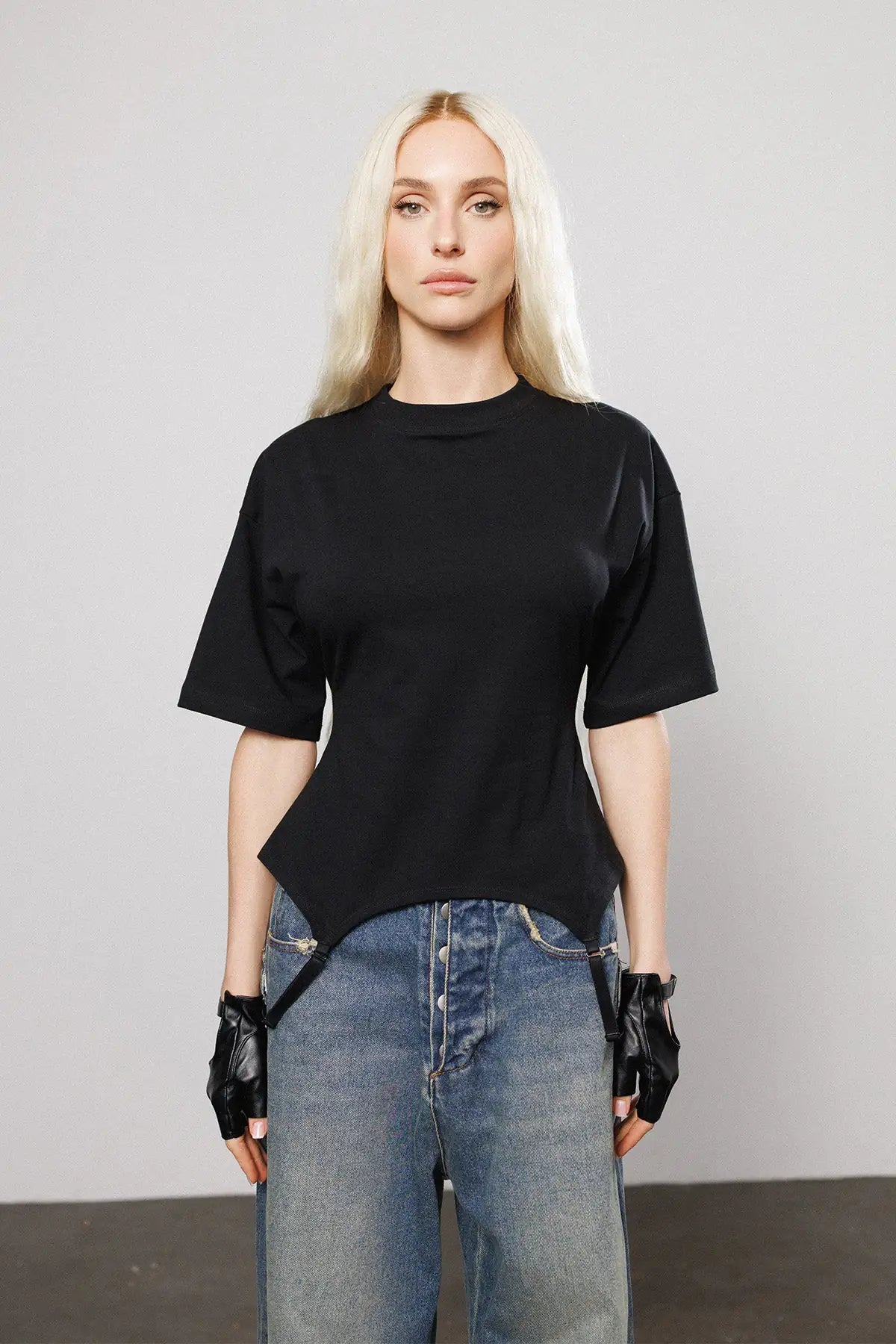 "Missyouholic" Suspender Straps Tee